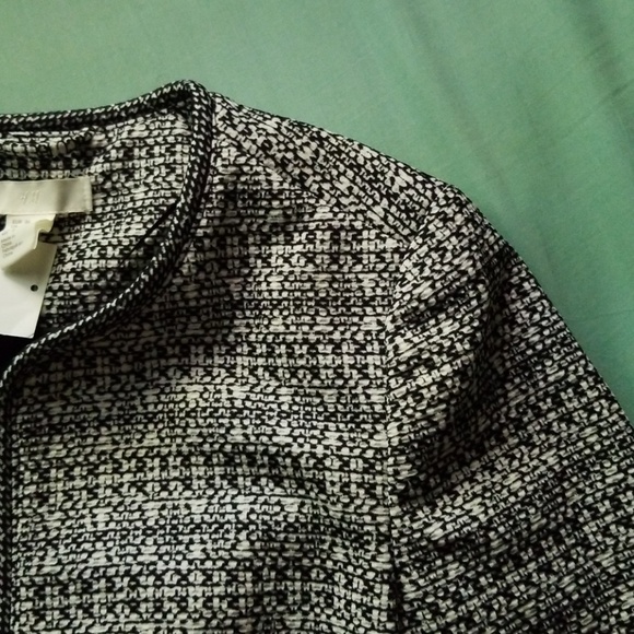 LAST CHANCE! 💚B2G1💚 Black and white coat - Picture 3 of 5